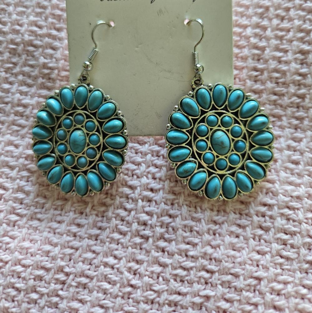Turquoise Silver Dangle Earrings